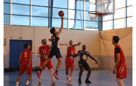 La DM1 s'incline d'un rien